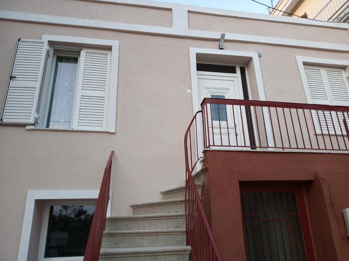 Athina'S House Apartment Солун Екстериор снимка