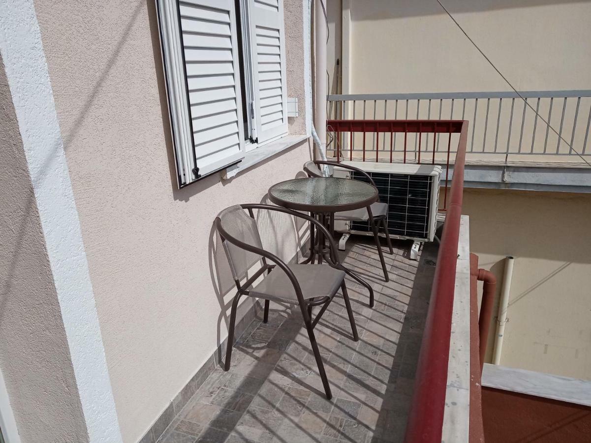Athina'S House Apartment Солун Екстериор снимка